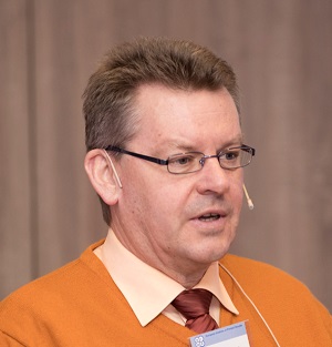 Helmut_Kroener.jpg