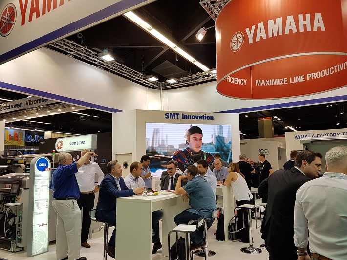 yamaha2.jpg