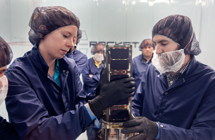 NASA-cube-sat710.jpg