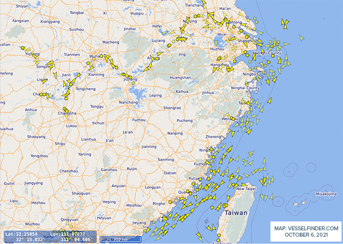 China_port_shipping_jam700.jpg